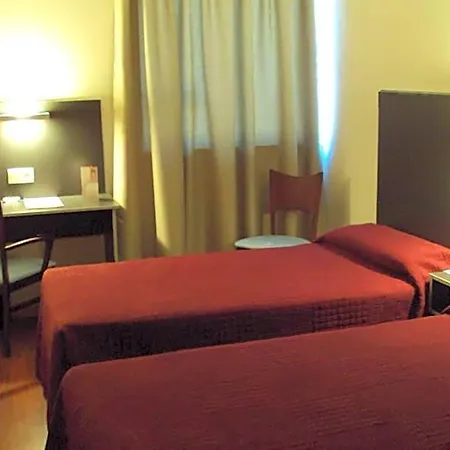 Alfinden 3* La Puebla De Alfinden
